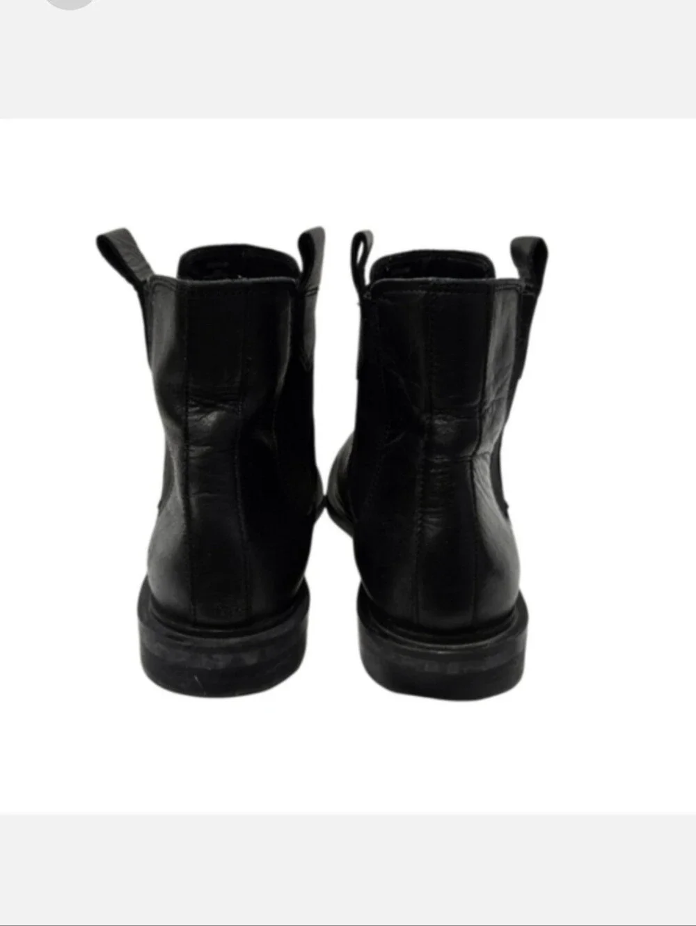 Zara Classic Style Chelsea Leather Boots in Black